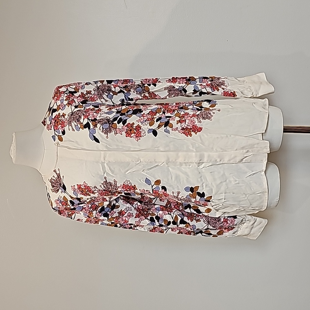 Part two  floral blouse size 38